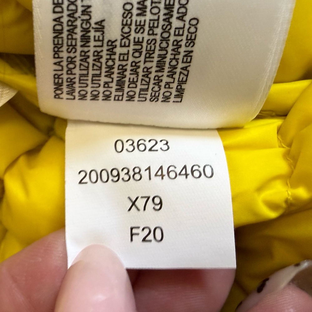 Roots Yellow Packable Down Filled Pullover 1/2 Zi… - image 4